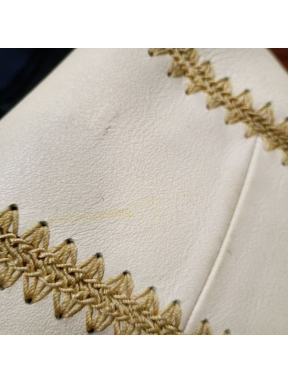 Nine West Vintage White Leather Drawstring Handbag With Braided Gold Stitching - Picture 15 of 16